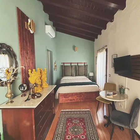 Vendégház La Mennulara La Terrazza Del Centro Storico 3*